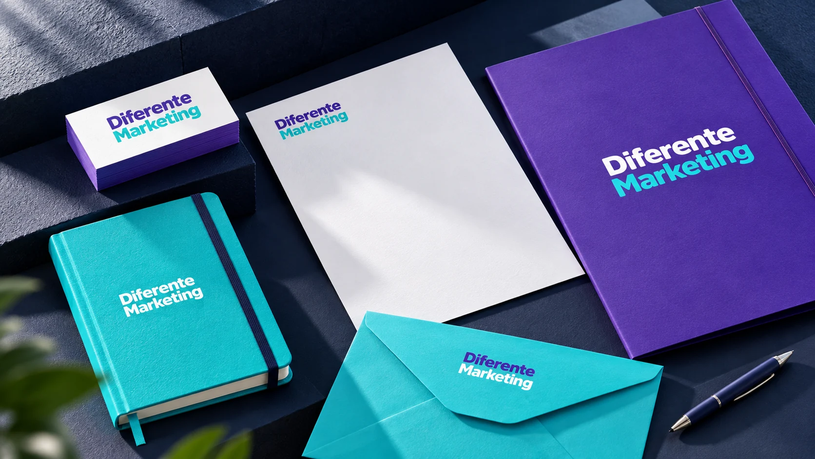Papelería y materiales comerciales de Diferente Marketing